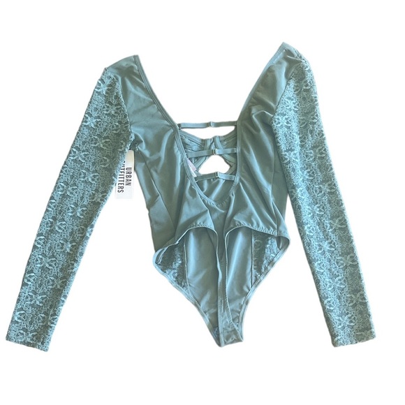 Out From Under Dark Romantic Lace Bodysuit  Size S - Picture 5 of 5